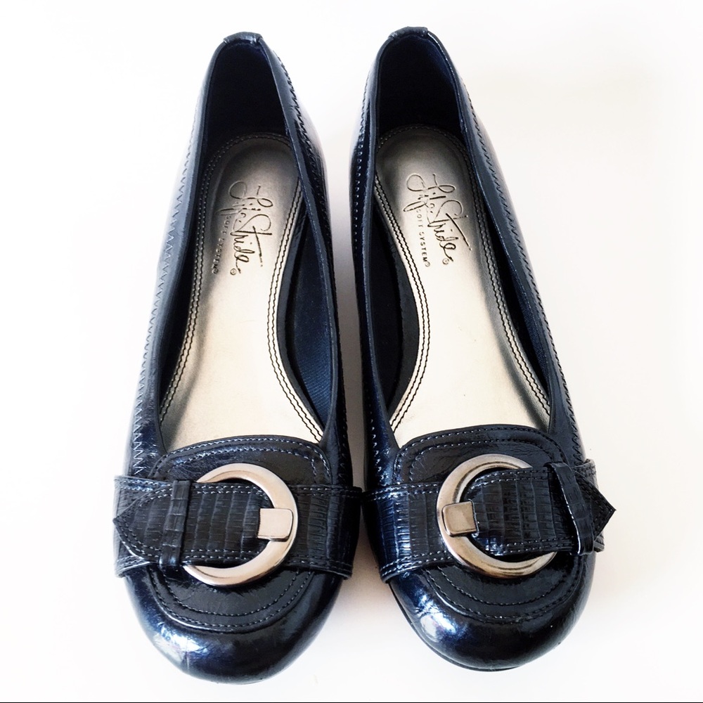 Life Stride Navy Patent Leather Buckle Flats 6.5